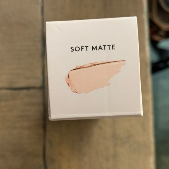 Fenty Beauty by Rihanna Instant retouch primer - Picture 3 of 9